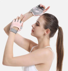 Gym Gloves for Girls & Women – Stylish, Comfortable & Durable in India