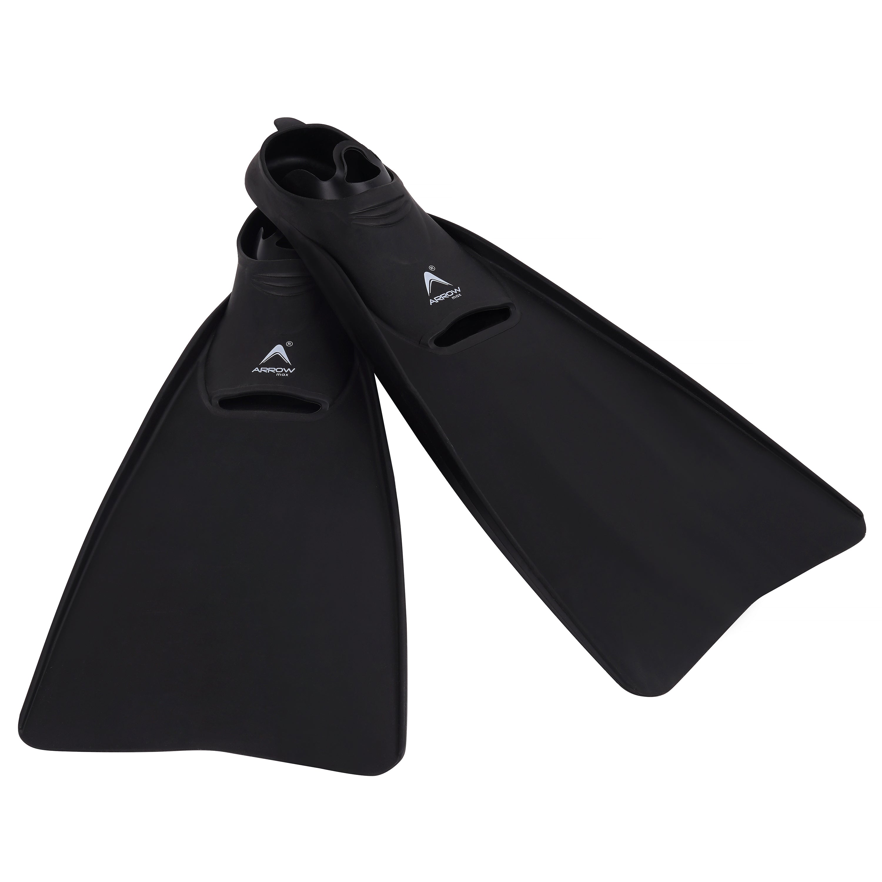 swimmer wearing long training fins flippers for swimming practice